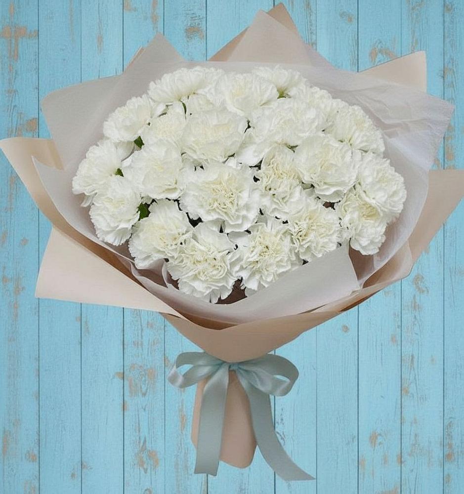 Букет цветов из: Гвоздики в Бее