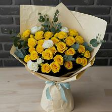 Букет цветов из:  Розы #REPLACE_PRED# Бее