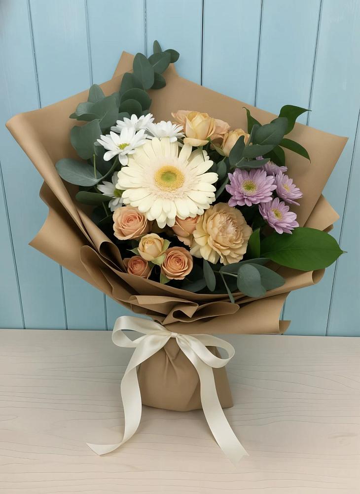 Букет цветов из: Герберы и Хризантемы в Бее
