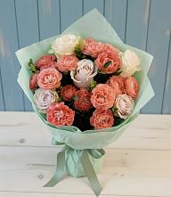 Букет цветов из:  Розы в Бее