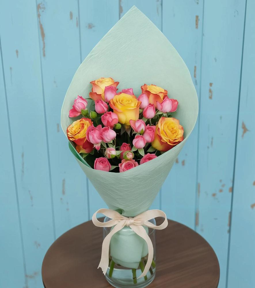 Букет цветов из: Розы в Бее