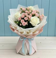Букет цветов из:  Розы в Бее