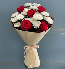 Букет цветов из:  Розы и Хризантемы в Бее