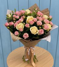 Букет цветов из:  Розы в Бее