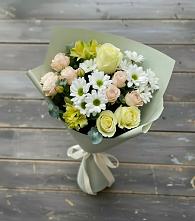 Букет цветов из:  Альстромерии, Розы и Хризантемы в Бее
