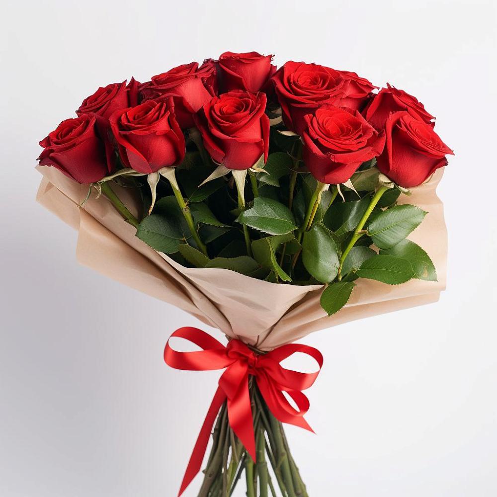 Букет 11 Красных роз Эдлесс Лав в Бее