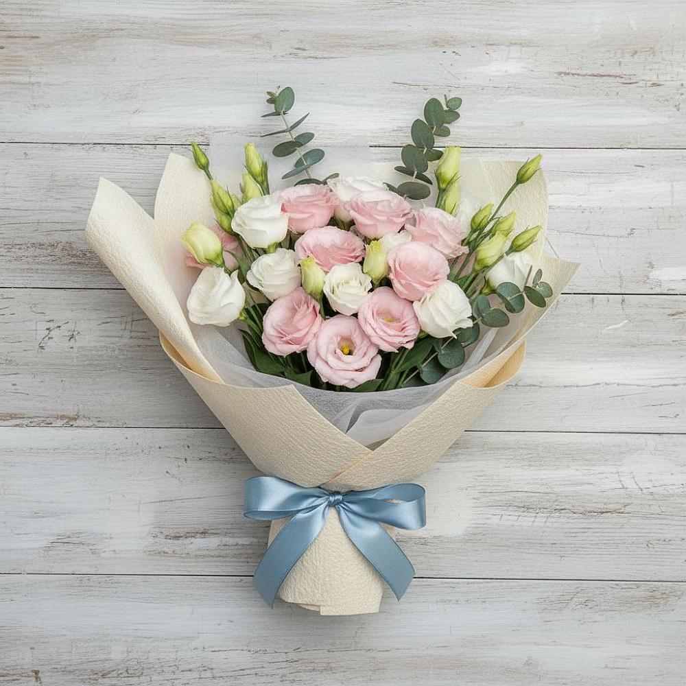 Букет цветов из: Лизиантусы в Бее