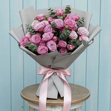 Букет цветов из:  Розы в Бее